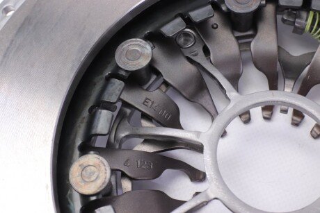 Комплект зчеплення в зборі luk 625305209