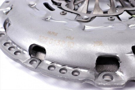 Комплект зчеплення в зборі luk 625305234