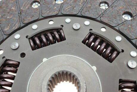 Комплект сцепления в сборе luk 625309609