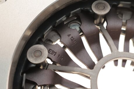 Комплект сцепления в сборе luk 625321209