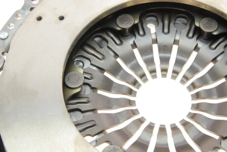 Комплект сцепления в сборе luk 626315233