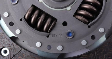 Комплект зчеплення в зборі luk 627304009