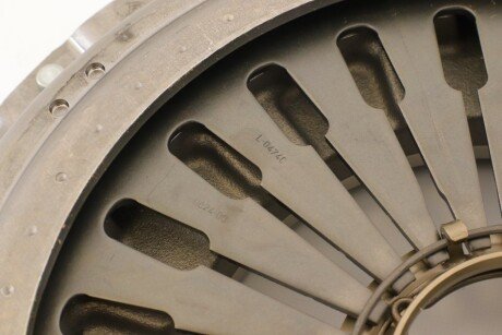 Комплект зчеплення в зборі luk 643308800