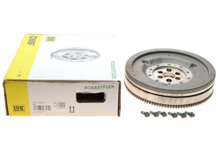 Маховик luk DSC415105709