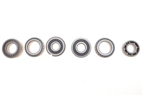 Ремкомплект КПП (підшипники, ущільнювачі) luk 462015110