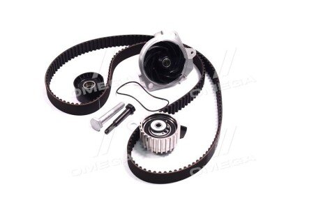 Водяной насос + комплект зубчатого ремня luk 530062230