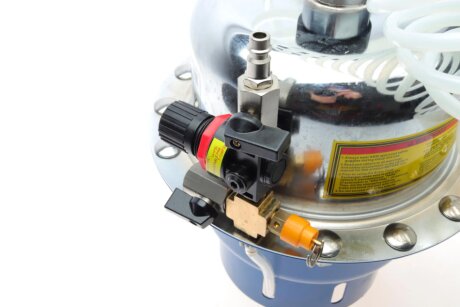 Установка для заміни гальмівної рідини BF-12 magneti Marelli 007935016730