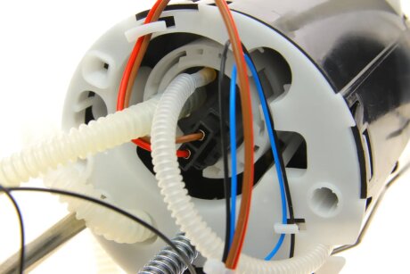 Електричний паливний насос magneti Marelli 313011313082