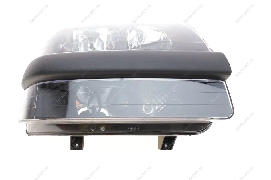 Фара автомобільна magneti marelli 712405401120