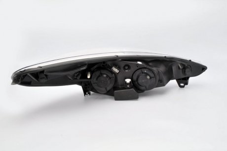 Фара автомобільна magneti Marelli 712463701129