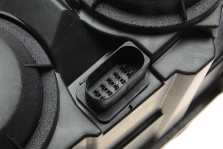 Фара передняя левая magneti Marelli 712436901110