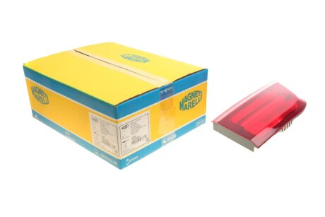Фонарь (фара) заднего хода magneti Marelli 710815040019