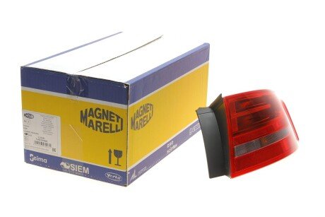 Фонарь (фара) заднего хода magneti Marelli 714021970801