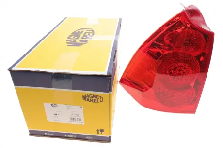 Фонарь (фара) заднего хода magneti marelli 714025710702
