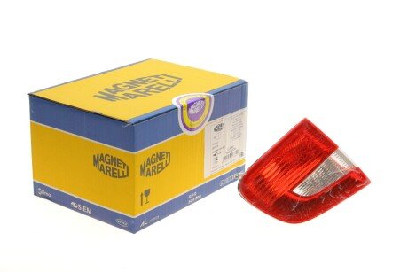 Ліхтар (фара) заднього ходу magneti Marelli 714027061701 на Шкода Суперб 2