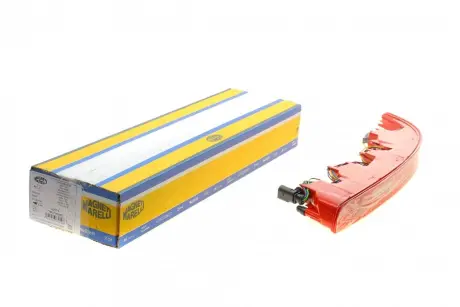 Фонарь (фара) заднего хода magneti marelli 714027340802