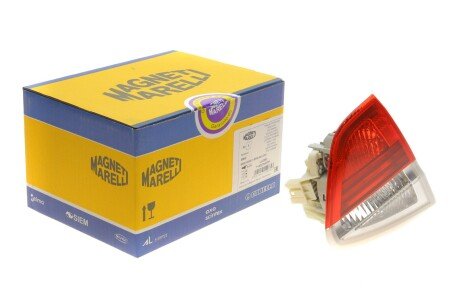 Фонарь (фара) заднего хода magneti Marelli 714027640701