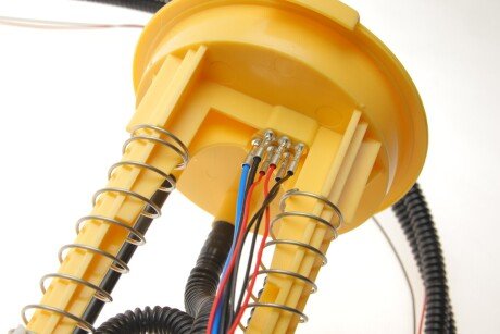 LANDROVER Топливоподкачивающий насос (модуль) Range Rover III 3.0d 02- magneti Marelli 313011313128