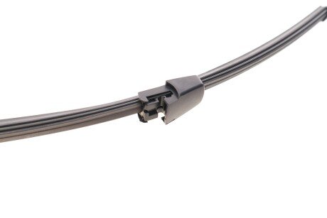 Поводок-рычаг дворника (стеклоочистителя) magneti Marelli 000723180328