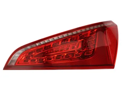 MAGNETI MARELLI Задний фонарь правый верхний LED, AUDI Q5 08- magneti marelli 714021780801