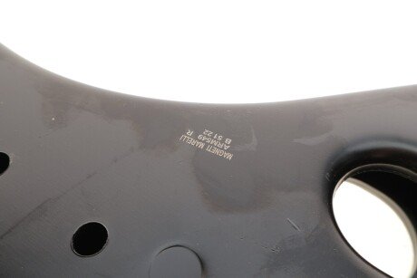 Нижний рычаг передней подвески magneti Marelli 301181354900