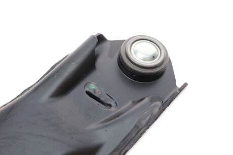 Нижній важіль передньої підвіски magneti Marelli 301181381200