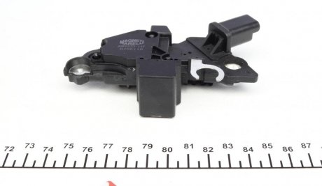 Реле-регулятор напряжения генератора magneti Marelli 940016023300