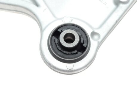 Важіль передньої підвіски magneti Marelli 301181356500