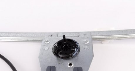 Стеклоподъемник Renault magneti Marelli 350103135500