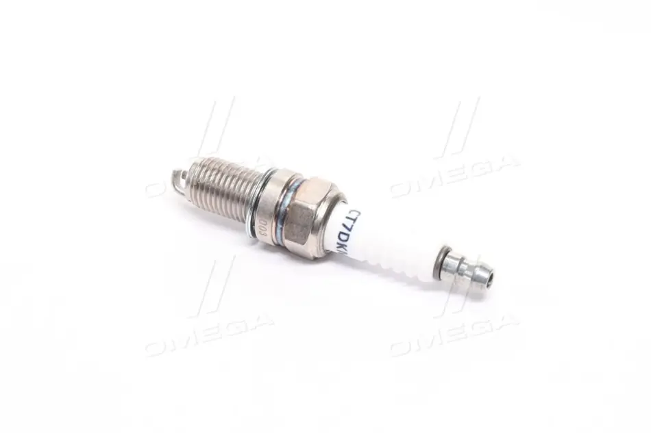 Свеча зажигания magneti marelli 062000768304