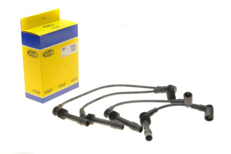 Высоковольтные провода для свечей зажигания magneti Marelli 941319170035 на Опель Корса б