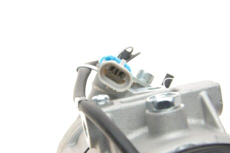 Компрессор кондиционера mahle knecht ACP24000S