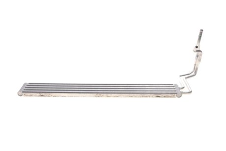 Радіатор масляний mahle knecht CLC48000P