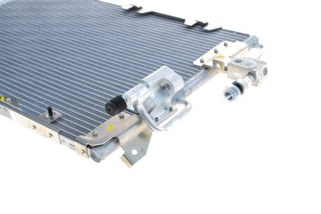 Конденсатор mahle knecht AC337000P