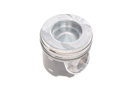 Поршень mahle knecht 021PI00134000