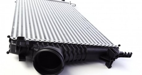 Радіатор інтеркулера mahle knecht CI191000P