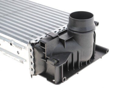 Радиатор интеркулера mahle knecht CI368000P