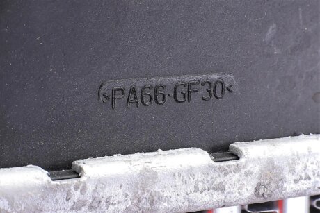 Радиатор интеркулера mahle knecht CI427000S