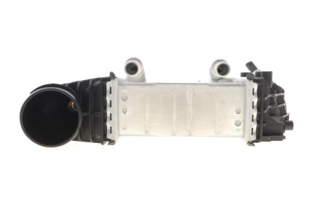 Радіатор інтеркулера mahle knecht CI663000P