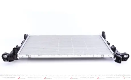 Радиатор интеркулера mahle knecht CR84000P