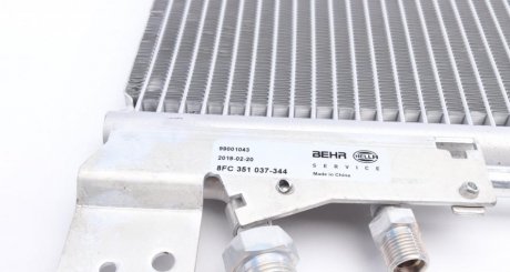 Радиатор кондиционера mahle knecht AC212000S