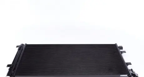 Радиатор кондиционера mahle knecht AC630000S