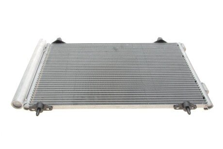 Радиатор кондиционера mahle knecht AC667000S