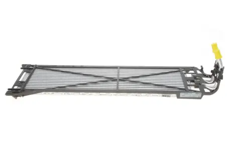 Радіатор масляний mahle knecht CLC306000P Бмв Х6