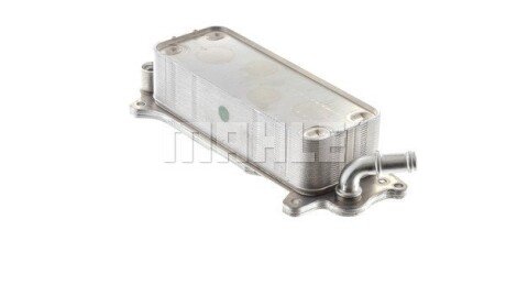 Радіатор масляний mahle knecht CLC77000P