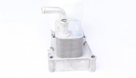 Радиатор масляный mahle knecht CLC8000S