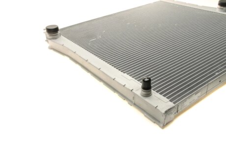 Радиатор охлаждения двигателя mahle knecht CR1050000S