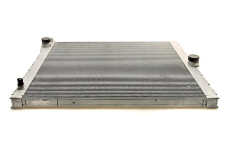 Радиатор охлаждения двигателя mahle knecht CR1050000S