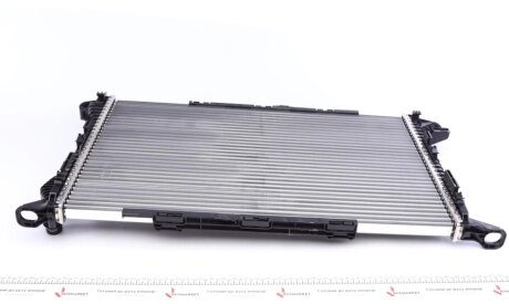 Радиатор охлаждения двигателя mahle knecht CR1060000P