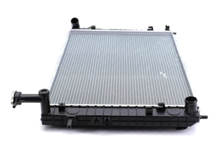 Радиатор охлаждения двигателя mahle knecht CR1317000P